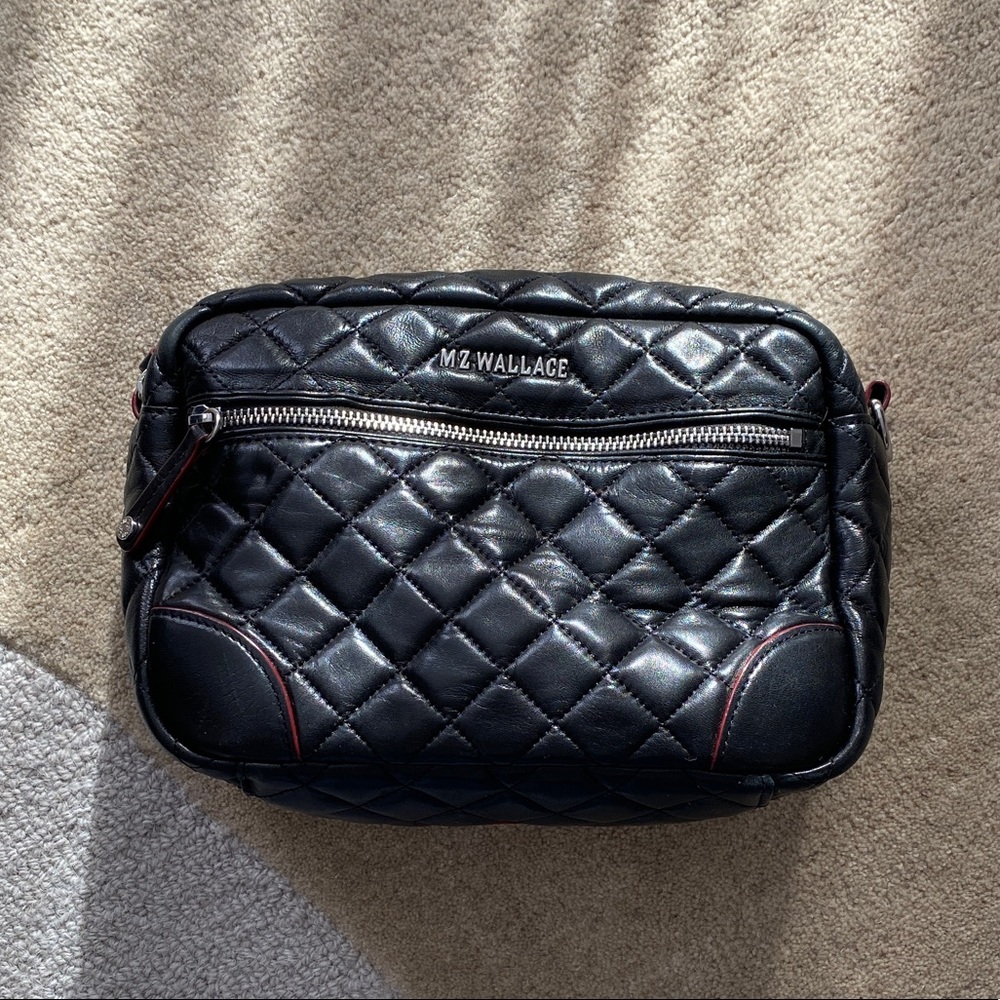 Leather Small Crosby
